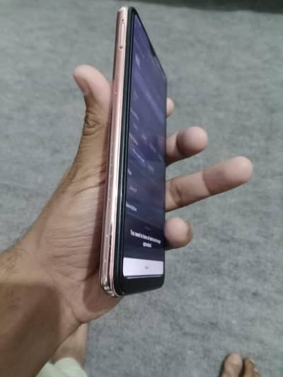 vivo y19