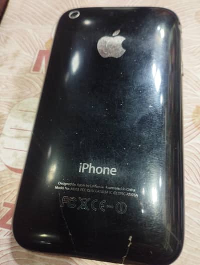 Iphone 3 not working for sale.
