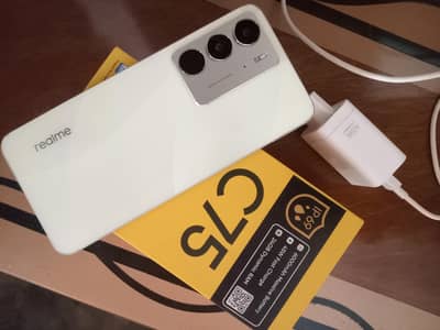 realme c75 8GB 128 8 month warranty mein