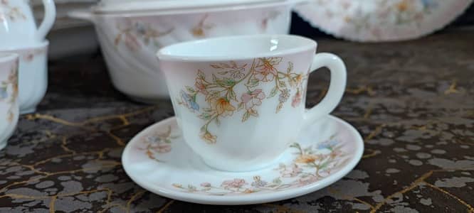 Dinner set