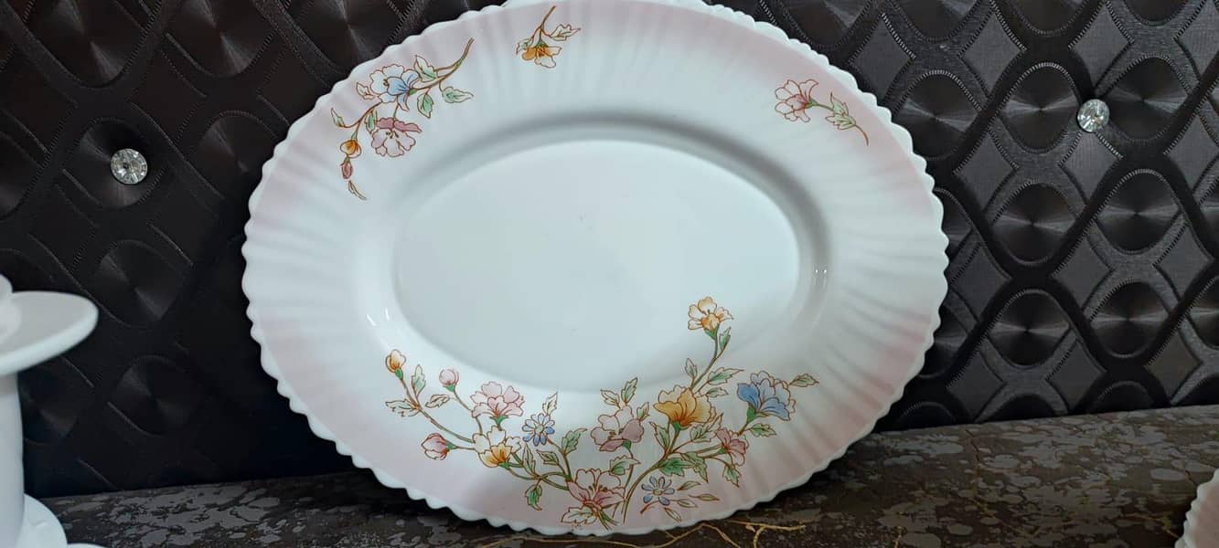 Dinner set 5