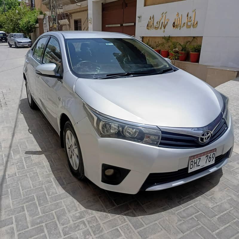 Corolla Altis 1.6 automatic 19