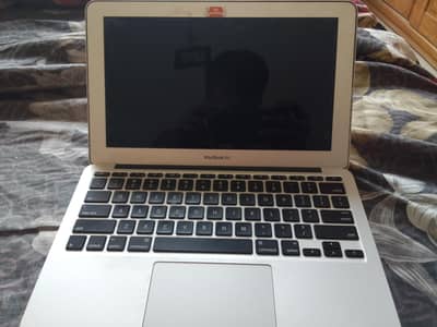 MacBook air A1 456
