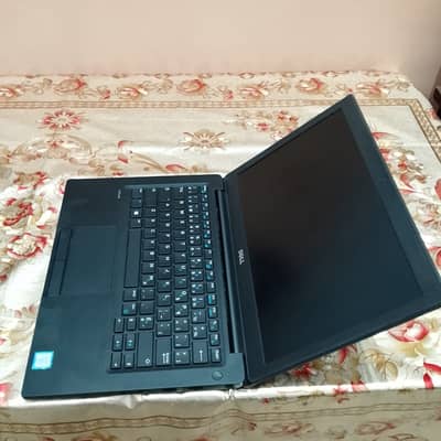 Dell Latitude i7 7th Generation 8GB/ 256 SSD
