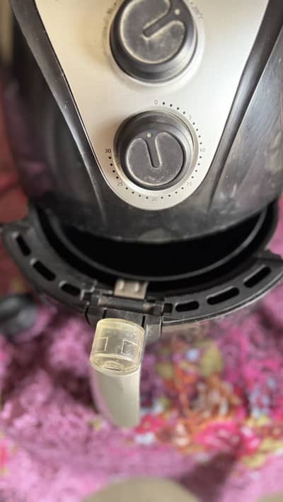 Geepas Air fryer Available - Perfect working condition