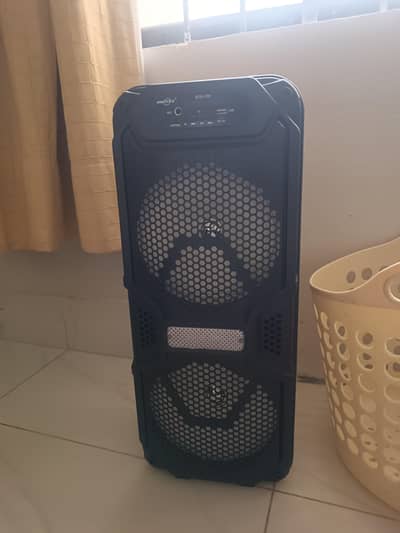 Greatnice Bluetooth speaker with microphone