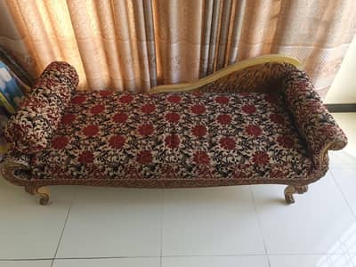 sofa & dewan