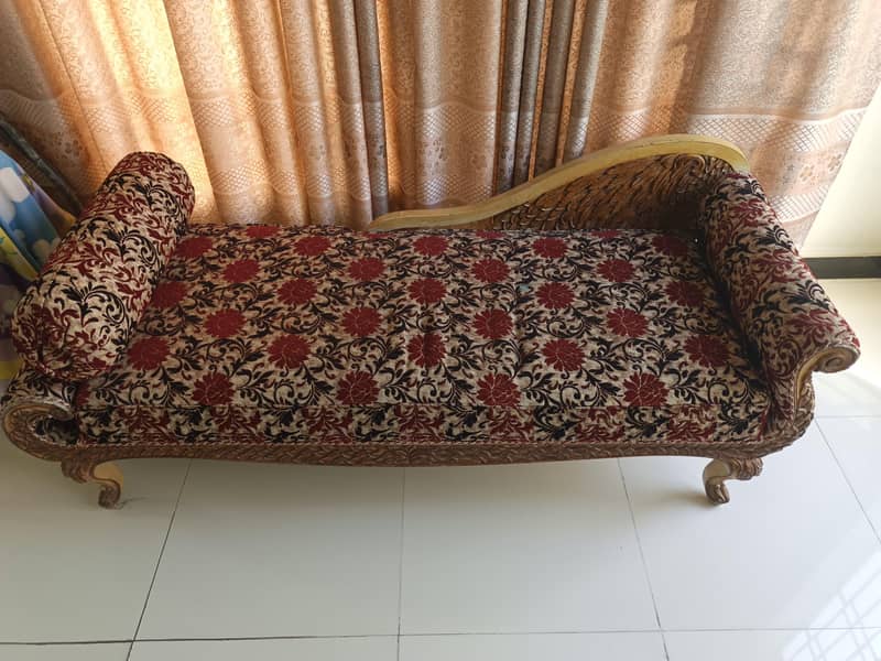 sofa & dewan 0