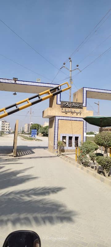 Commercial Plot Of 120 Square Yards Is Available In Contemporary Neighborhood Of Malir