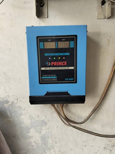 2 panels 550watts stand with controller cable 20 feet's for sale