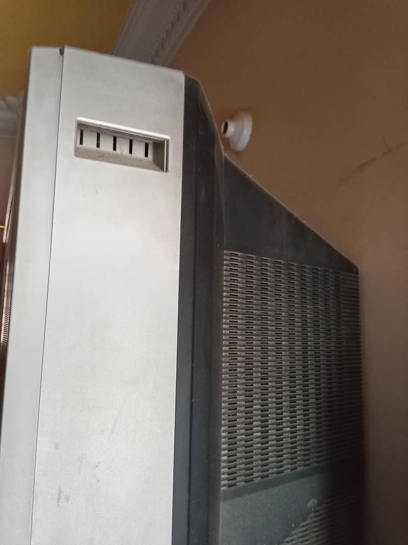 Television 3