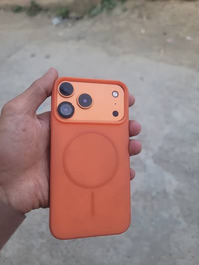 Iphone XR converted to 17 pro