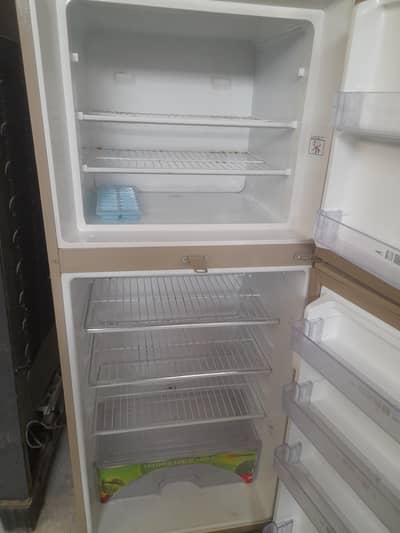 Dawlance Refrigerator Excellent