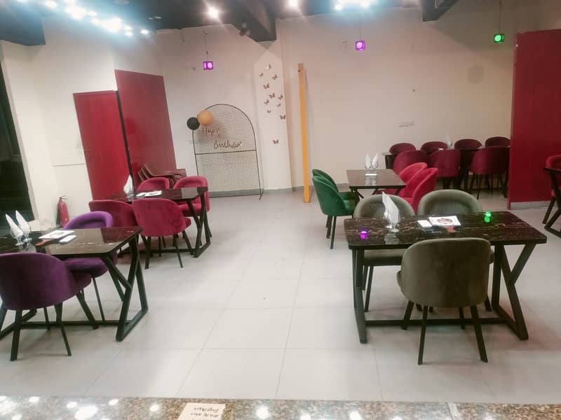 Restaurant 2