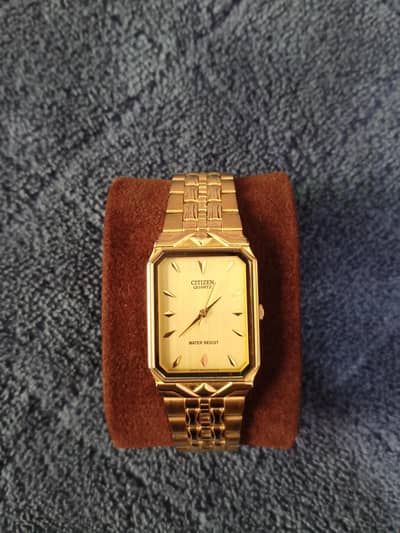 Original Citizen Quartz Golden Watch Japan