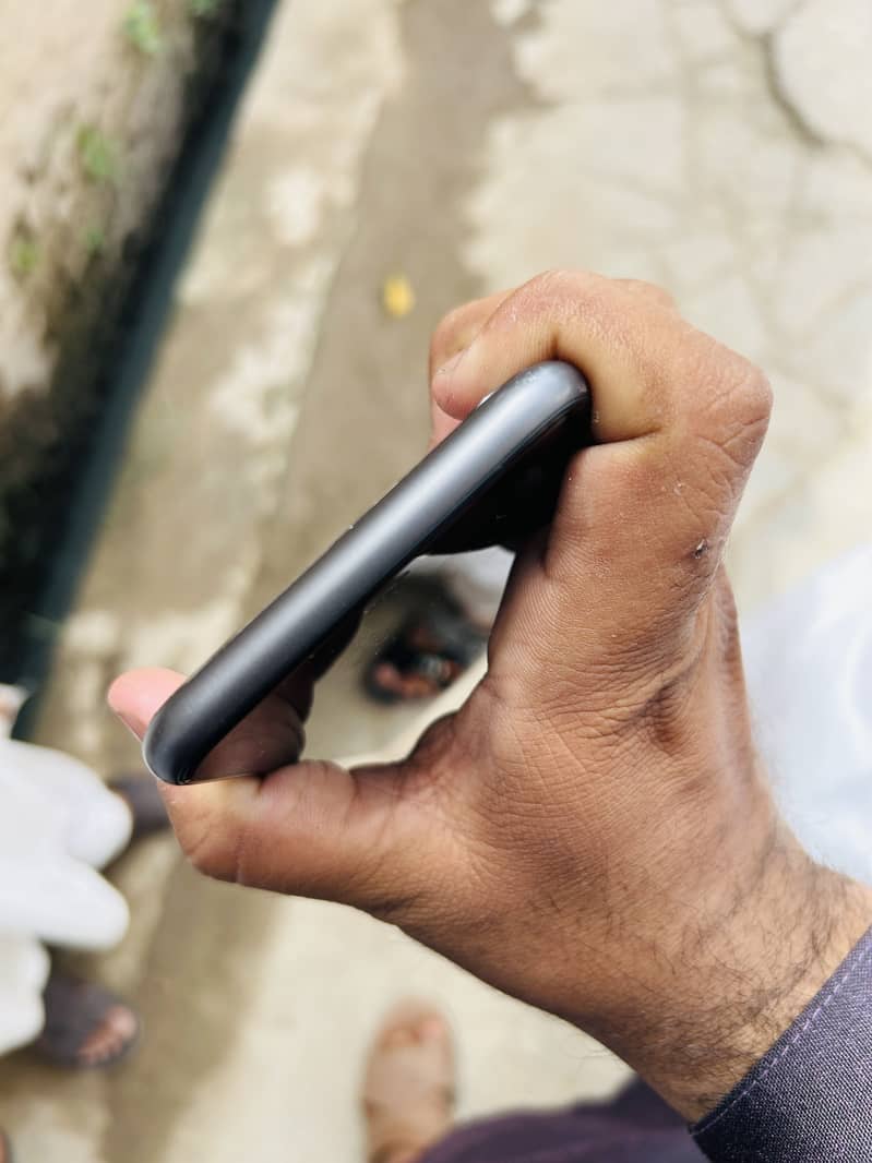Iphone 11 4