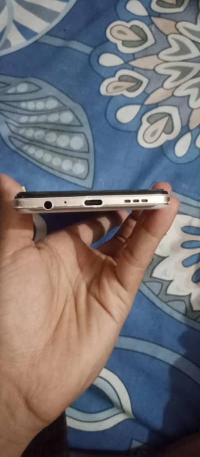 Tecno Camon 18t