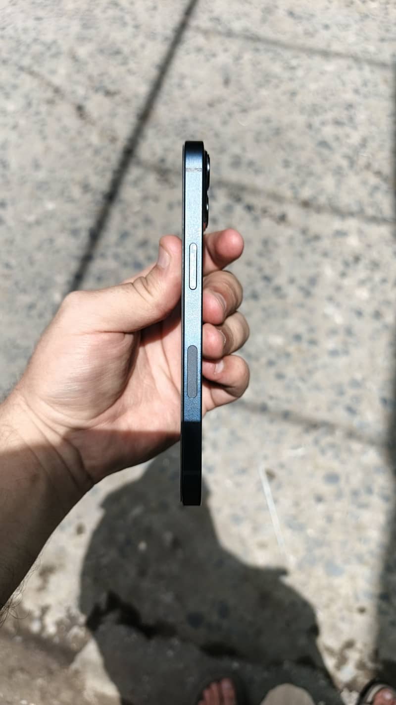 Iphone 13 2