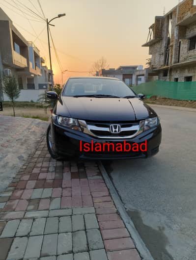 Honda city pearl black automatic with original navigation