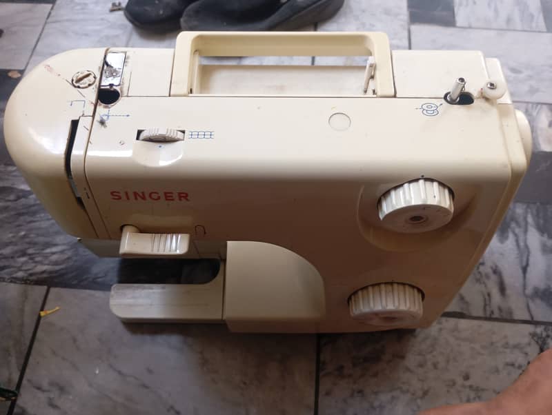 Singer machine 0