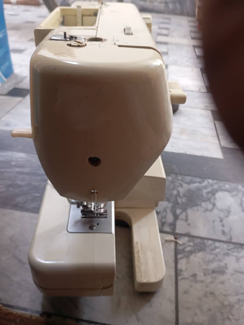 Singer machine 2