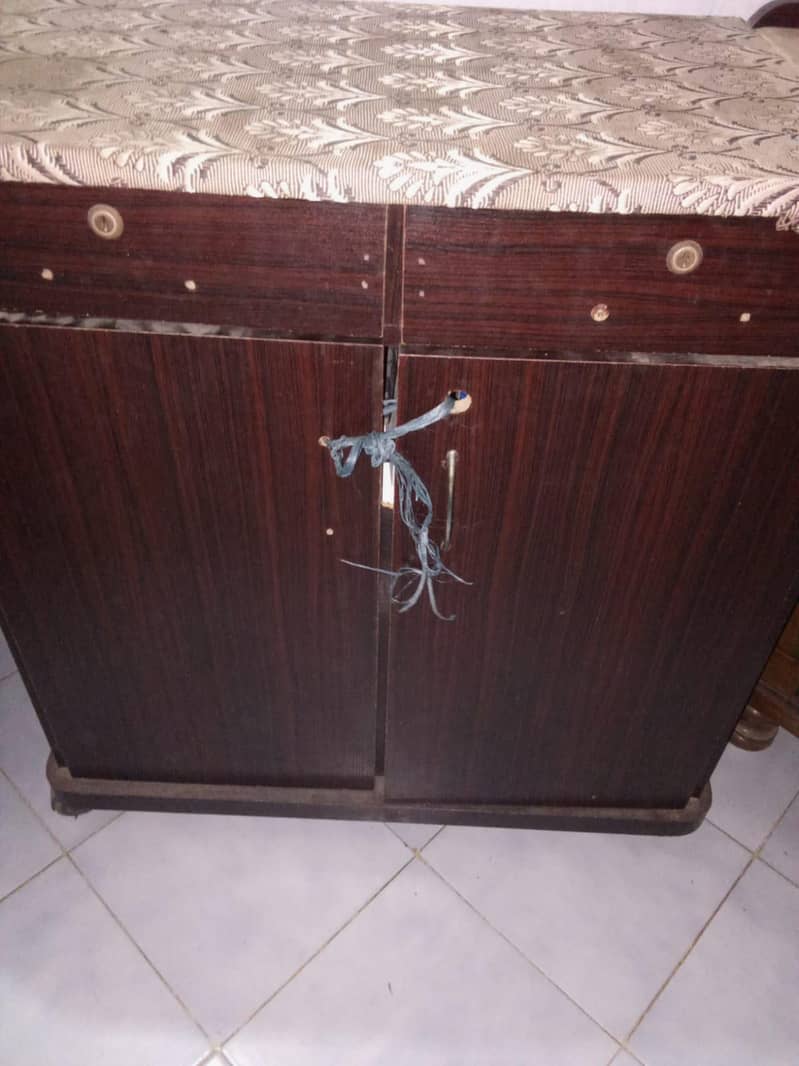 iron stand 2