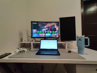 5x5 work table for sale