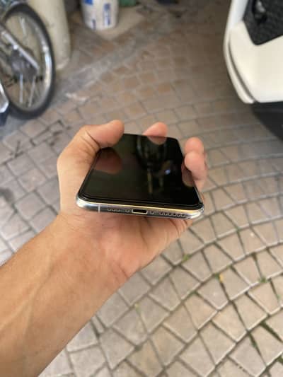 iPhone XS non pta need cash