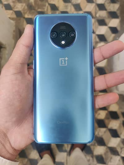 OnePlus 7t (8/128) No exchange