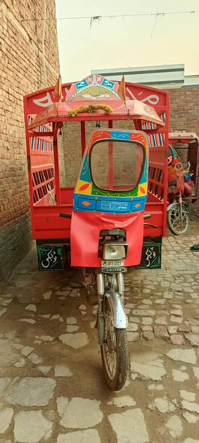 united 100 loader rikshaw