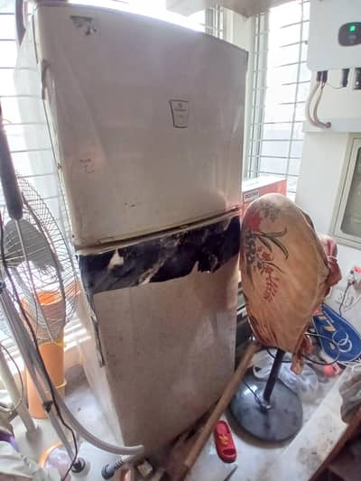 Dawlance used Refrigirator
