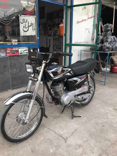 125 for sale 03445143372 . .