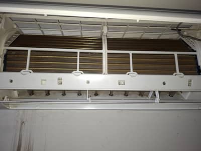 Haier 1.5 ton Triple inverter HSU-18HFCF