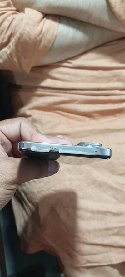 Vivo V50 Lite 5G