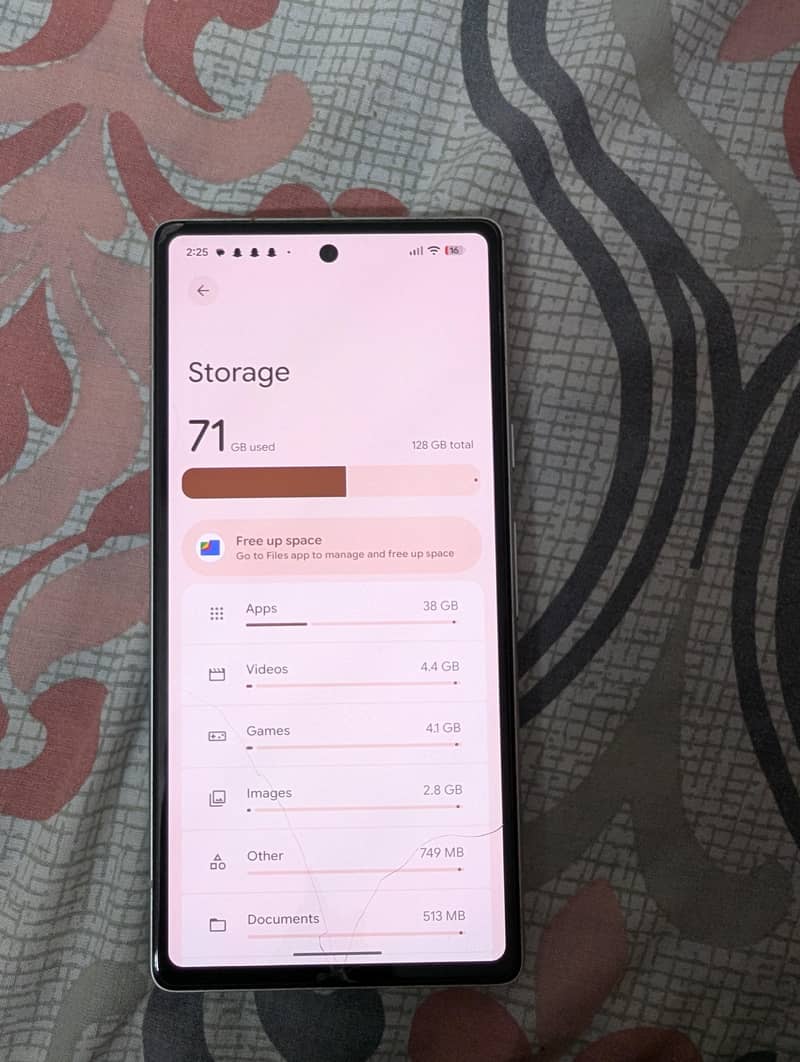 google pixel 7A 6