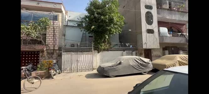 200 Sq. Yd House Available For Sale G+1 At FB Area Block 16 Near Ghoofran Masjid