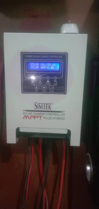 Simtek 70 Ampere (Automatic) Hybrid Mppt Solar Charge Controller