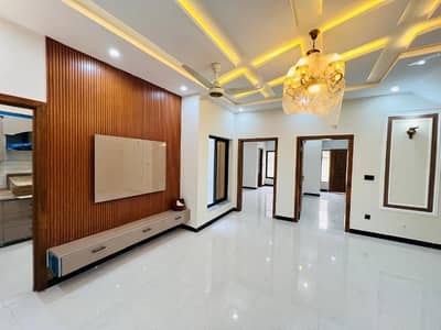 8 MARLA LUXURY NEW HOUSE FOR SALE MULTI F-17 ISLAMABAD ALL FACILITY AVAILABLE CDA PPROVED SECTOR