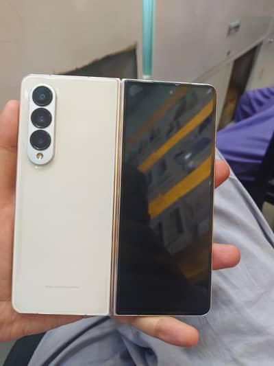 Samsung galaxy Z fold 4 12/512gb For Sale urgently