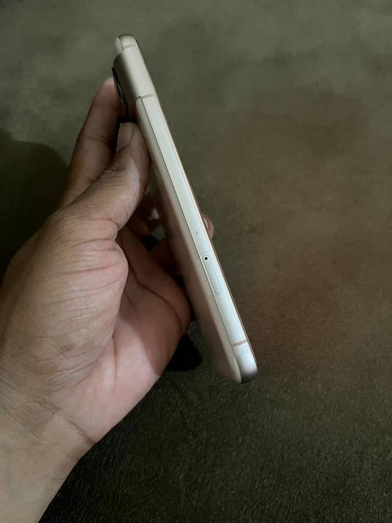 Google Pixel 8 3