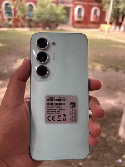 Techno Spark 40 Pro