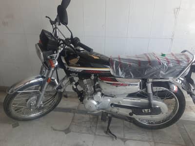 Good coundation motorcyle for sale in Gujrat