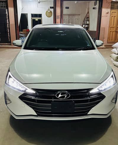 HYNDAI ELANTRA GLS 2.0 2022 MODEL