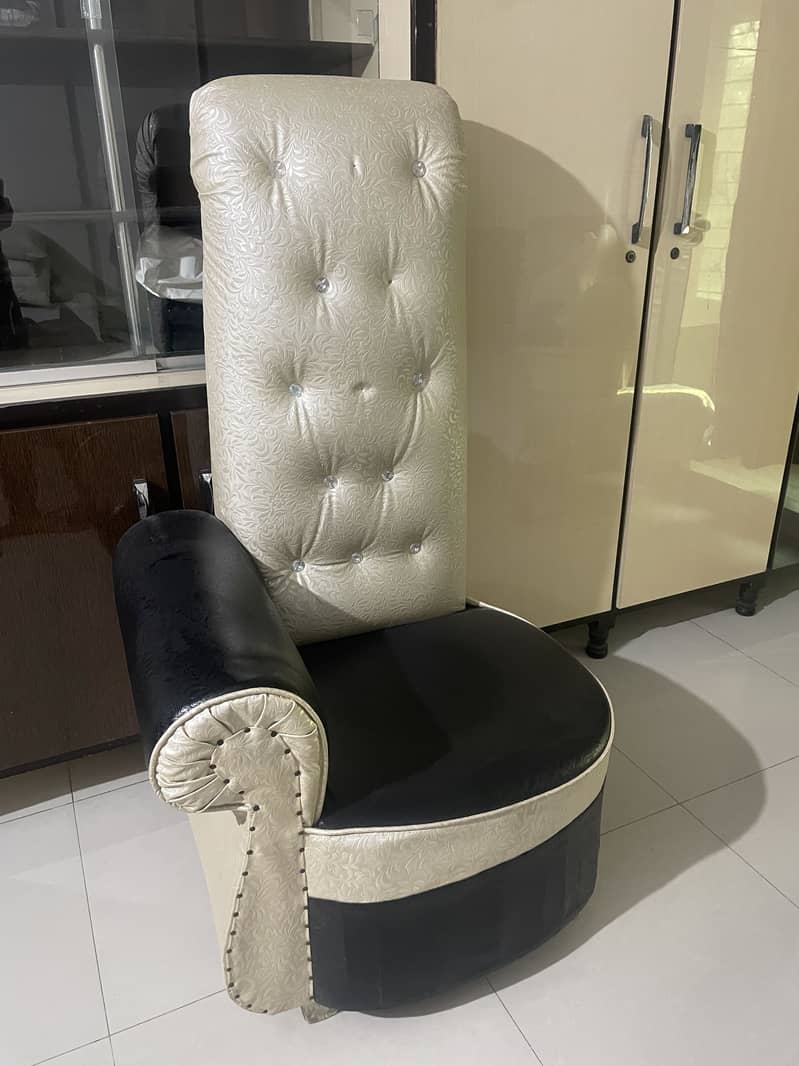 Coffee sofa pair 0