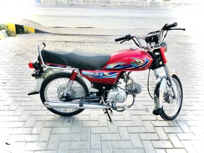 United 70cc