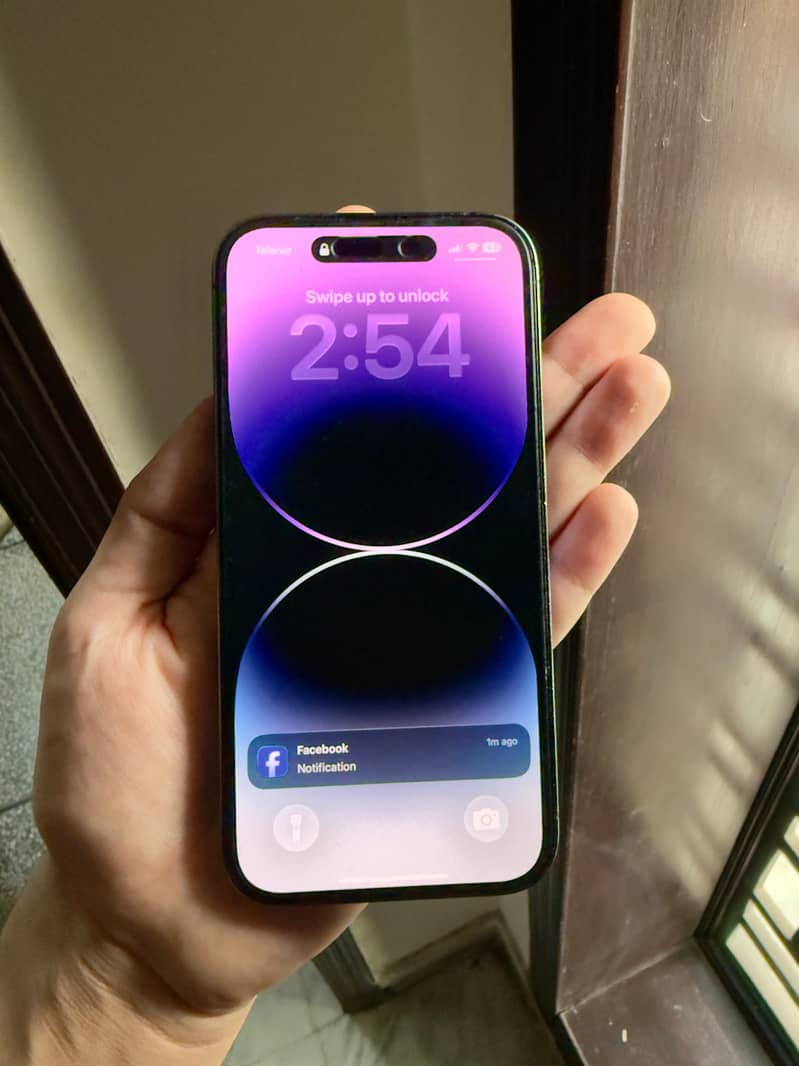 Apple iPhone 14 Pro 1