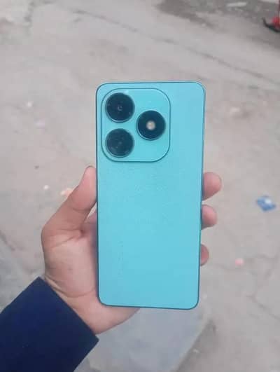 TECNO SPARK 20