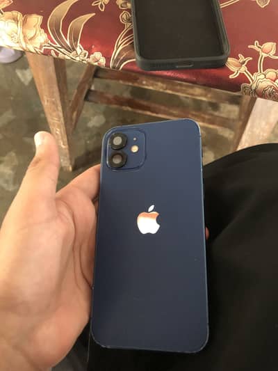 128 GB , 75% battery health, 10/8.5 condition, never opened
