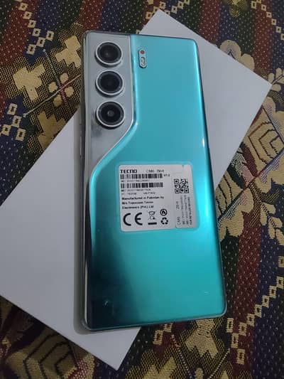 Tecno CAMON 40 Pro
