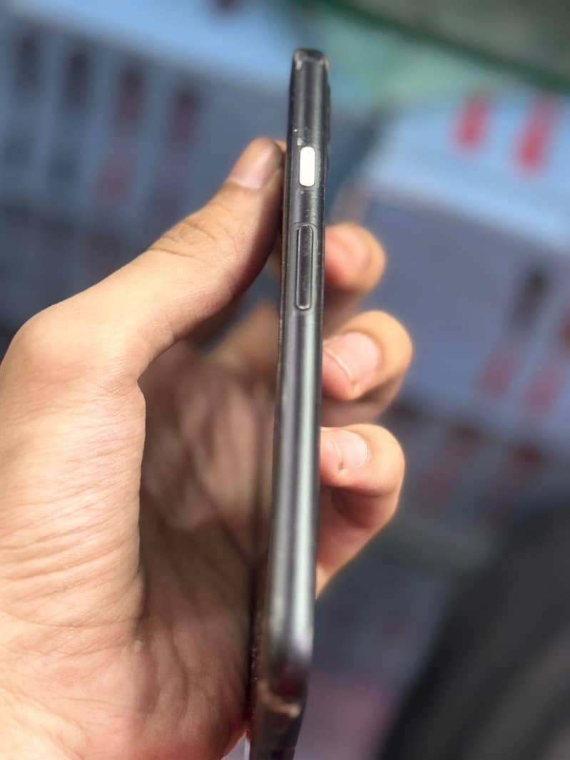Pixel 4 4